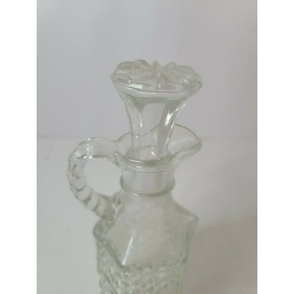 Vintage Anchor Hocking Wexford Clear Cut Glass Vinegar Oil Cruet With Stopper - Picture 3 of 7
